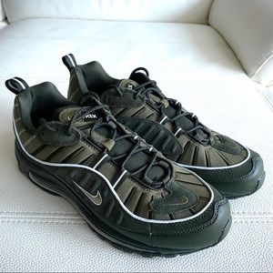 **SOLD** Nike Air Max 98 Sequoia green size M11